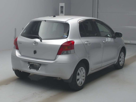 2009 Toyota Vitz KSP90[1]