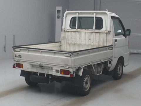 2013 Toyota Pixis Truck S201U[1]