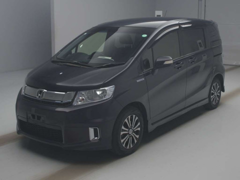 2015 Honda Freed spike hybrid GP3[0]