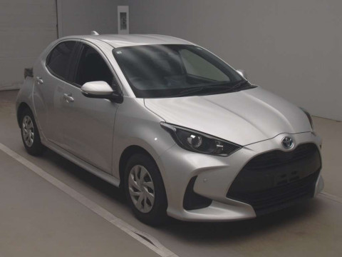 2021 Toyota YARIS MXPH10[2]