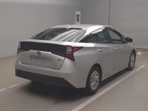 2019 Toyota Prius ZVW51[1]