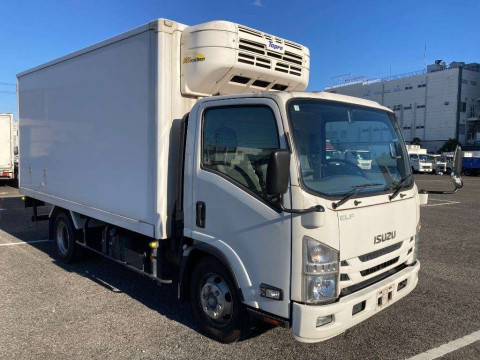 2018 Isuzu Elf Truck NPR85AN[2]