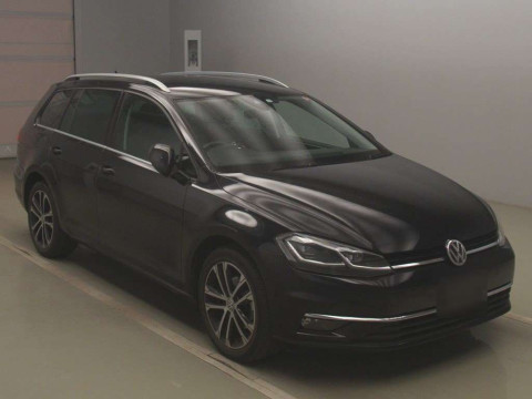 2019 Volkswagen Golf Variant AUDFG[2]