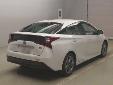 2020 Toyota Prius ZVW51[1]