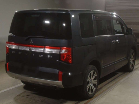 2022 Mitsubishi Delica D5 CV1W[1]