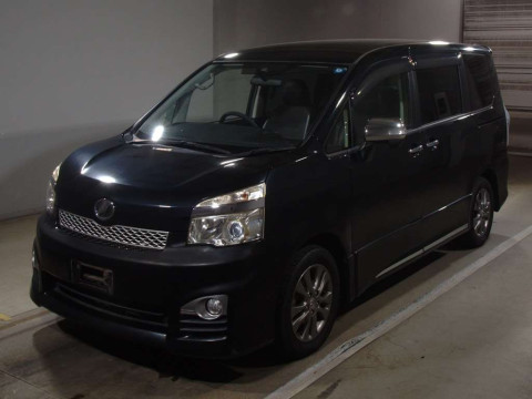 2013 Toyota Voxy ZRR70W[0]