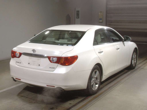 2011 Toyota Mark X GRX130[1]