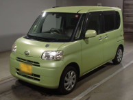 2012 Daihatsu Tanto