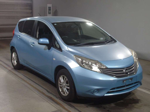 2012 Nissan Note E12[2]