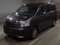 2009 Toyota Noah