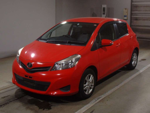 2014 Toyota Vitz NSP130[0]