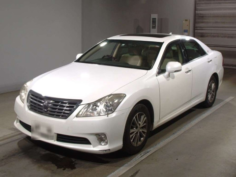 2010 Toyota Crown GRS200[0]