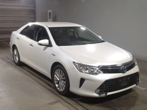 2016 Toyota Camry AVV50[2]