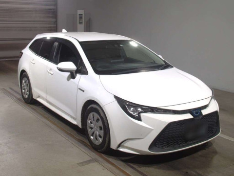 2019 Toyota Corolla Touring Wagon ZWE211W[2]