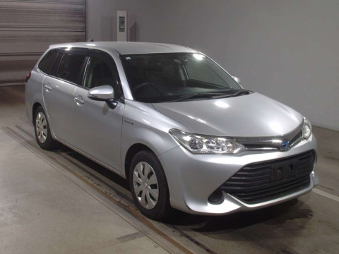 2017 Toyota Corolla Fielder NKE165G[2]