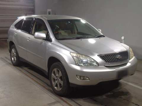 2005 Toyota Harrier MCU30W[2]