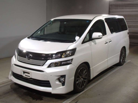 2013 Toyota Vellfire GGH25W[0]