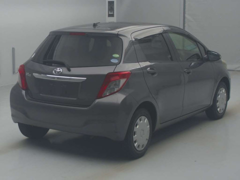 2012 Toyota Vitz KSP130[1]