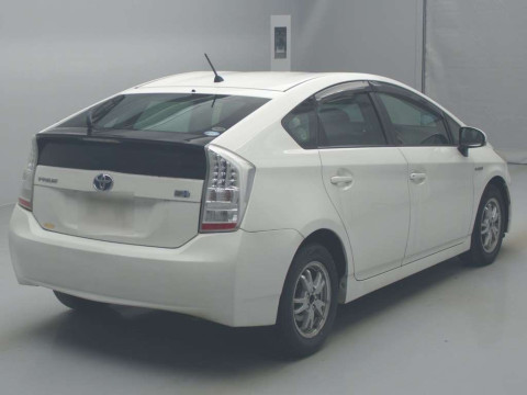 2009 Toyota Prius ZVW30[1]