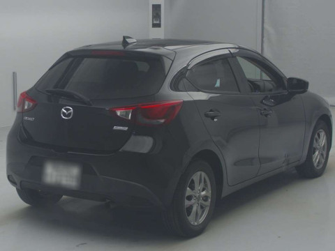 2016 Mazda Demio DJ3FS[1]