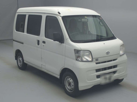 2014 Daihatsu Hijet Cargo S331V[2]