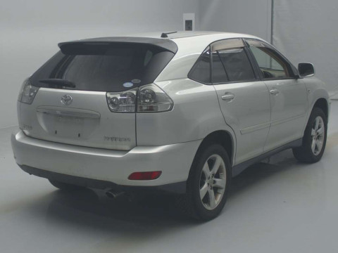 2005 Toyota Harrier ACU30W[1]