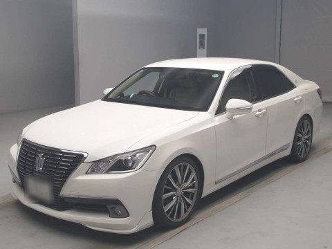 2013 Toyota Crown GRS210[0]