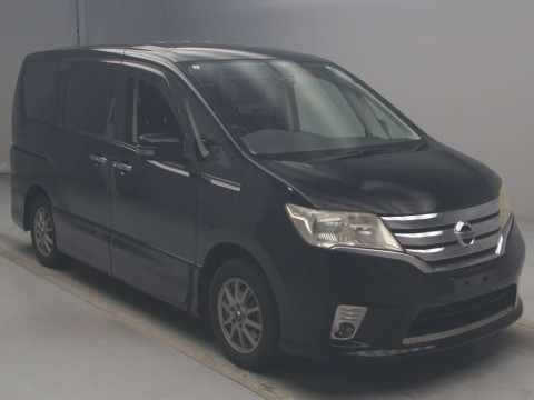 2011 Nissan Serena FC26[2]