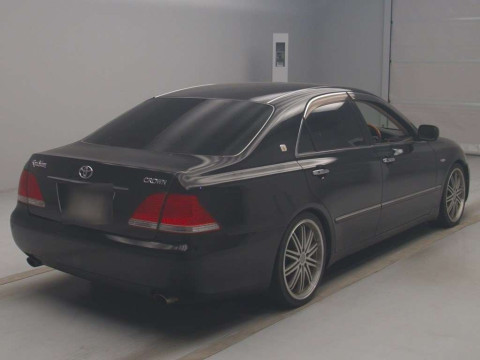 2004 Toyota Crown GRS182[1]