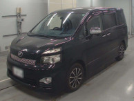 2011 Toyota Voxy