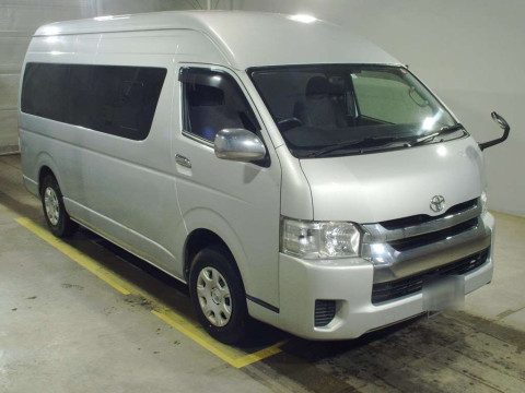 2017 Toyota Hiace Wagon TRH229W[2]