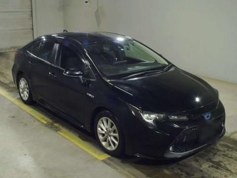 2019 Toyota Corolla Sedan ZWE214[2]