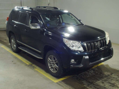 2009 Toyota Land Cruiser Prado GRJ150W[2]