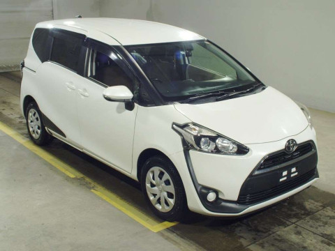 2016 Toyota Sienta NCP175G[2]