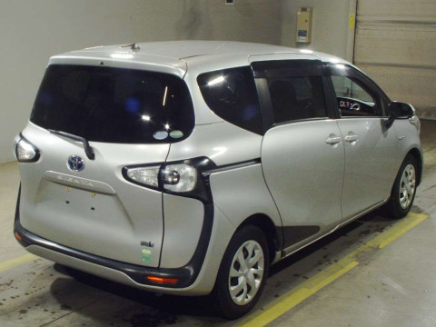 2015 Toyota Sienta NHP170G[1]