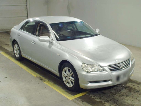 2005 Toyota Mark X GRX120[2]