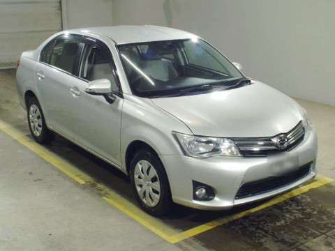 2014 Toyota Corolla Axio NZE164[2]