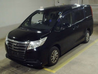 2016 Toyota Noah