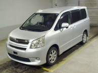 2009 Toyota Noah