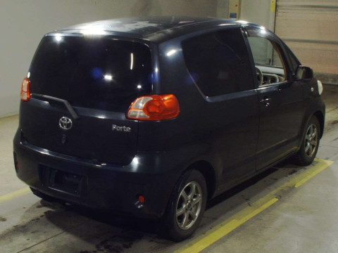 2006 Toyota Porte NNP15[1]