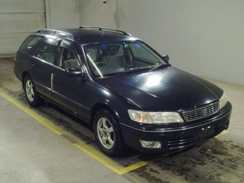 1999 Toyota Mark II Qualis SXV25W[2]