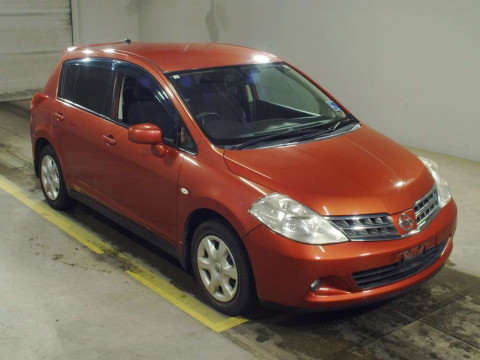 2011 Nissan Tiida NC11[2]