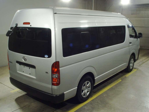 2018 Toyota Hiace Commuter TRH228B[1]