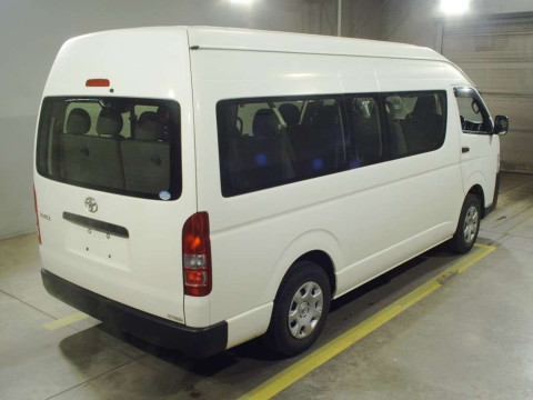 2014 Toyota Hiace Commuter TRH228B[1]