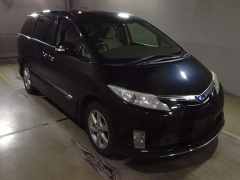 2011 Toyota Estima Hybrid AHR20W[2]