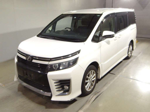 2014 Toyota Voxy ZRR80W[0]