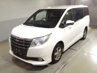 2016 Toyota Noah