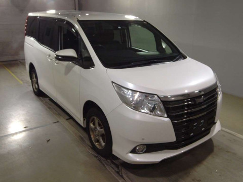 2016 Toyota Noah ZRR85G[2]