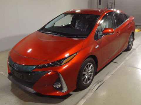 2017 Toyota Prius PHV ZVW52[0]