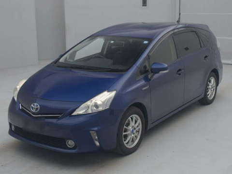 2012 Toyota Prius alpha ZVW41W[0]